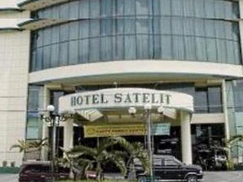 Satelit Hotel Surabaya Exterior photo